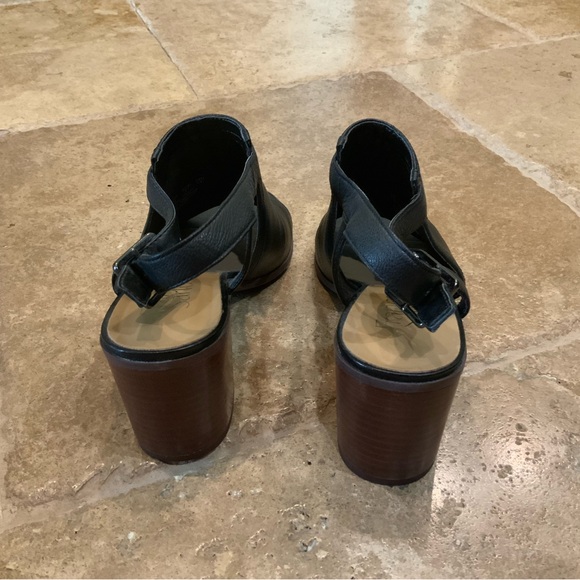 Franco Sarto heels size 7 - Picture 3 of 8